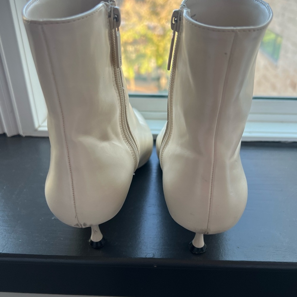 Zara White Ankle Boots - Picture 5 of 6